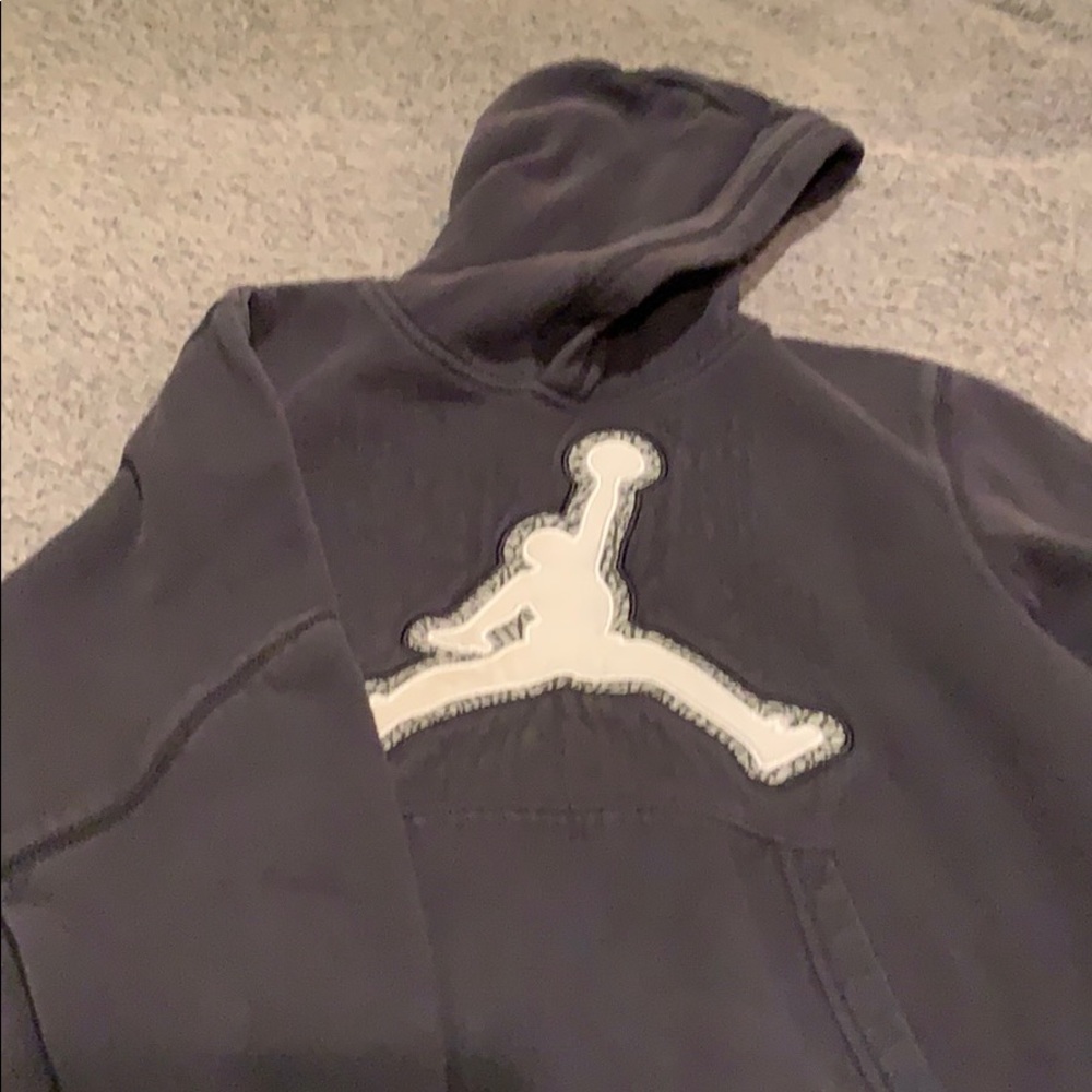 Nike Jordan hooded sweatshirt, youth med